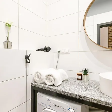 - Great Location -kosciuszki Apartament Wrocław